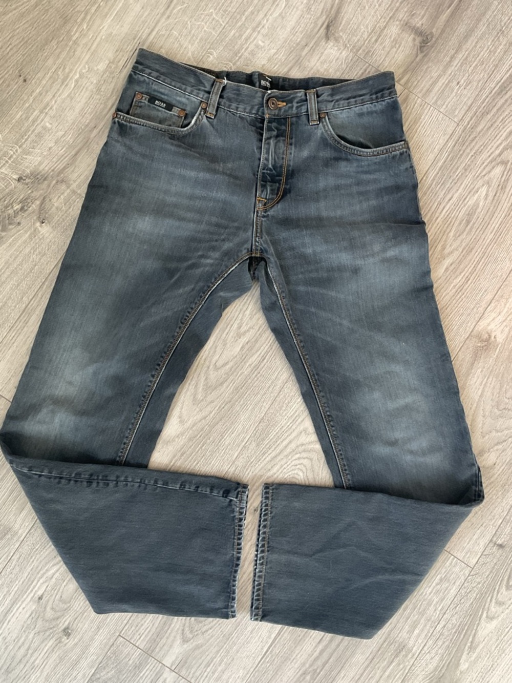 ***Boss Hugo Boss Maine Men's Black / Grey Washed Straight-Leg Jeans - Picture 7 of 9
